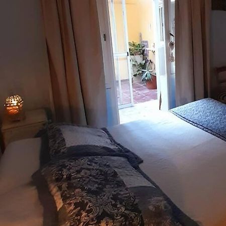 ¨Las Mayolicas¨ Hermoso Depto Con Patio Espanol Mendoza Esterno foto