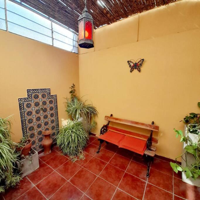¨Las Mayolicas¨ Hermoso Depto Con Patio Espanol Mendoza Esterno foto