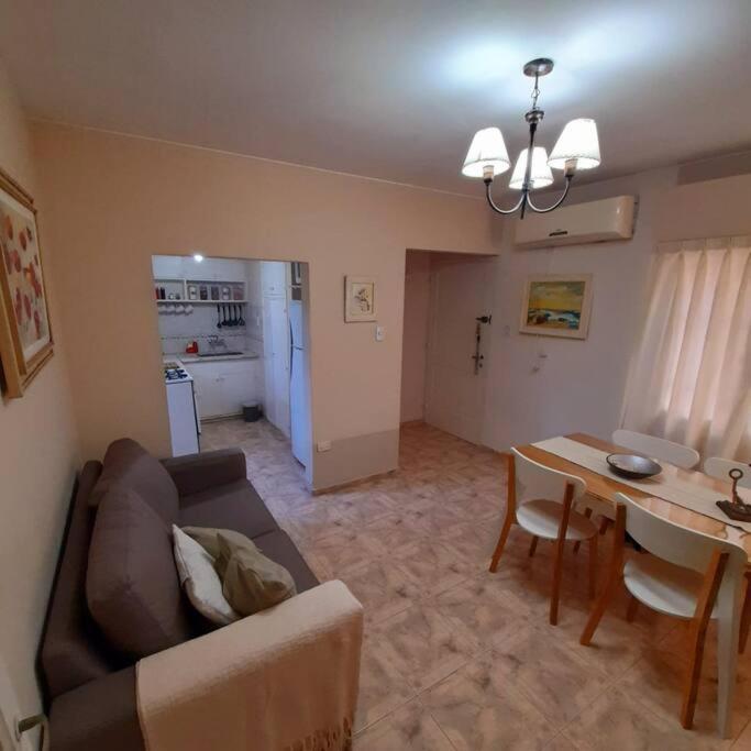 ¨Las Mayolicas¨ Hermoso Depto Con Patio Espanol Mendoza Esterno foto